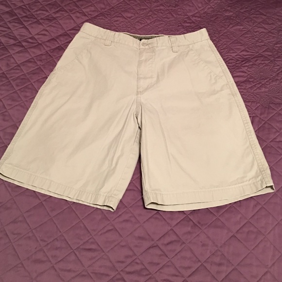 🌞CLASSIC, COMFORTABLE SHORTS🌞 - Picture 2 of 4