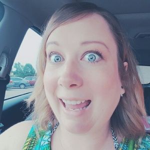 Meet your Posher, Mandy