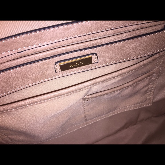 Aldo Purse - Picture 3 of 4