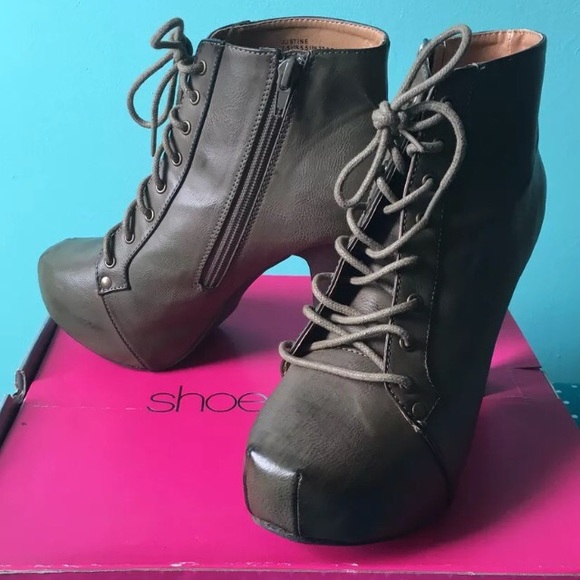 Shoedazzle Justine Boot Size 7.5