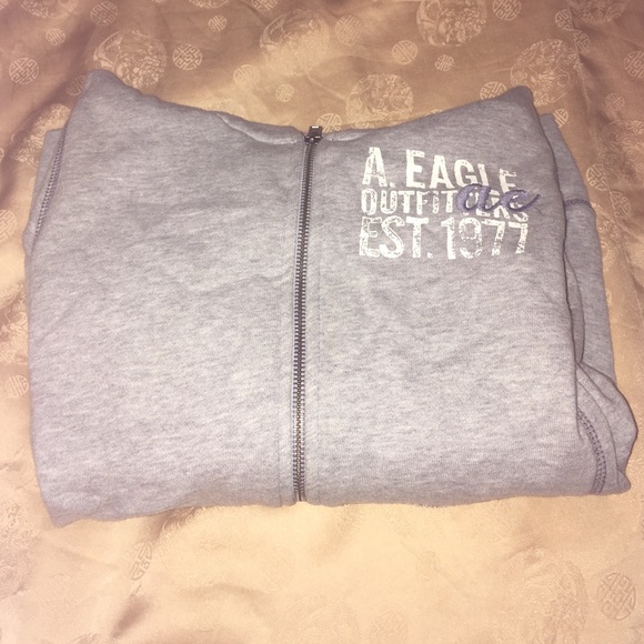 Grey American Eagle hoodie
