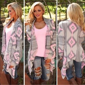 Women's open long sleeve cardigan. Great colors.SM