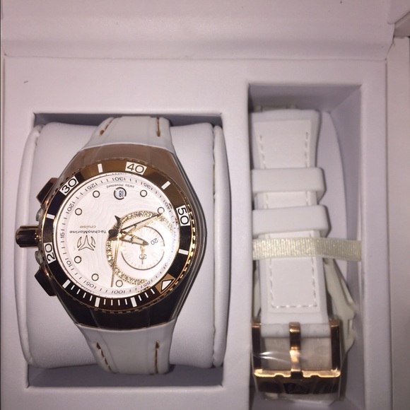 TECHNOMARINE WATCH BRAND NEW