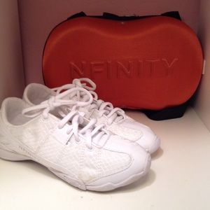 Nfinity cheer shoes