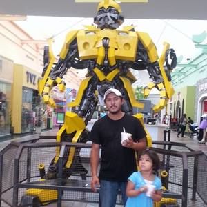 Meet your Posher, Roman