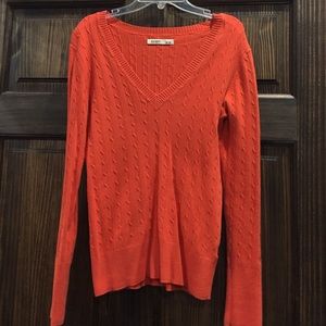 Old Navy long sleeved sweater