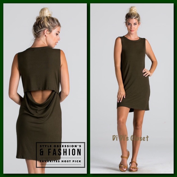 Dresses & Skirts - LAST CALL 🔴Draped Open Back T-Shirt Dress