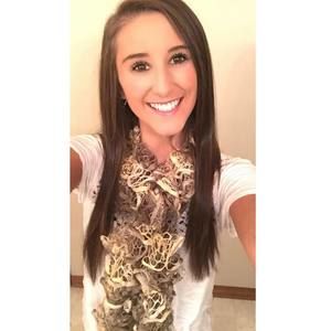 Meet your Posher, Breanna