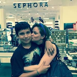 Meet your Posher, Lili