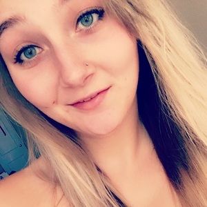 Meet your Posher, Cristionna