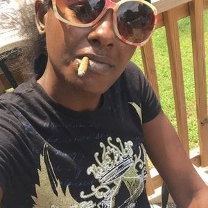 Meet your Posher, Tanika