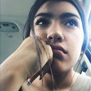 Meet your Posher, Daniela