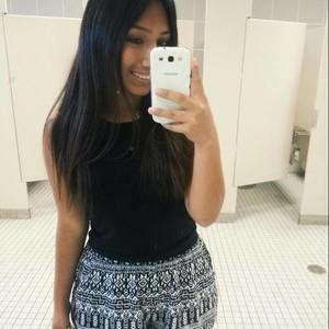 Meet your Posher, Leslie