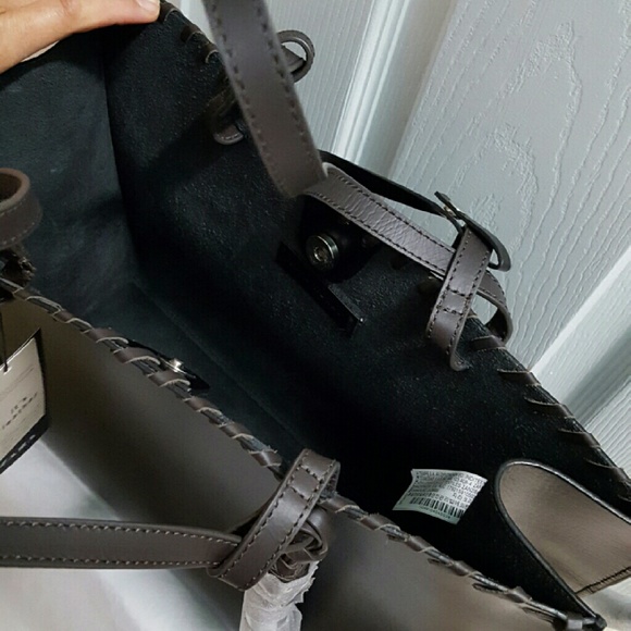 🎉 HOST PICK 🎉 Zara leather bag (4099) - Picture 2 of 4