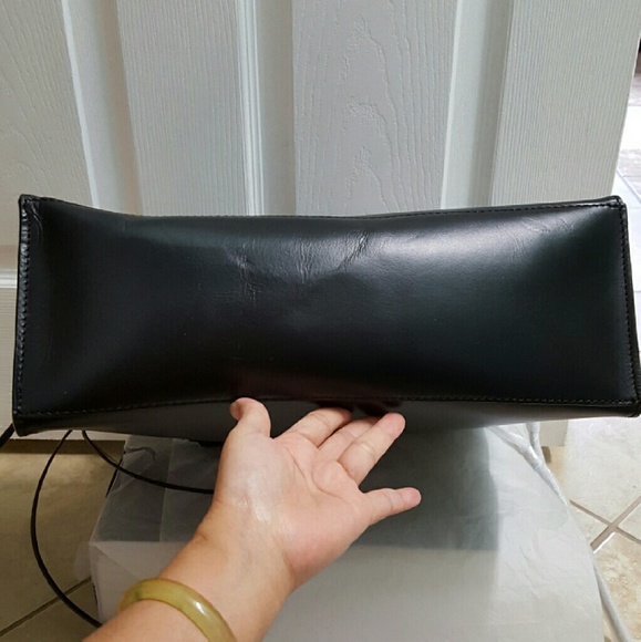 🎉 HOST PICK 🎉 Zara leather bag (4099) - Picture 4 of 4