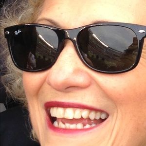 Meet your Posher, Rosa