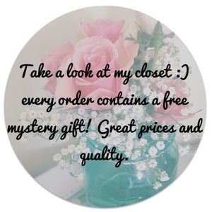 Check out my closet 🌸💜