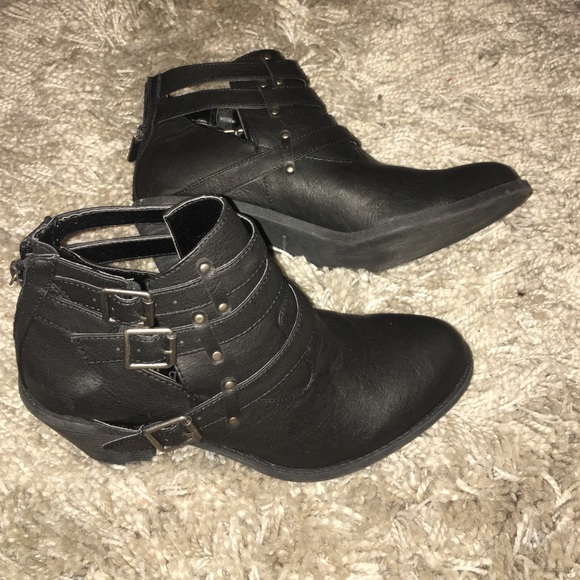 black ankle boots