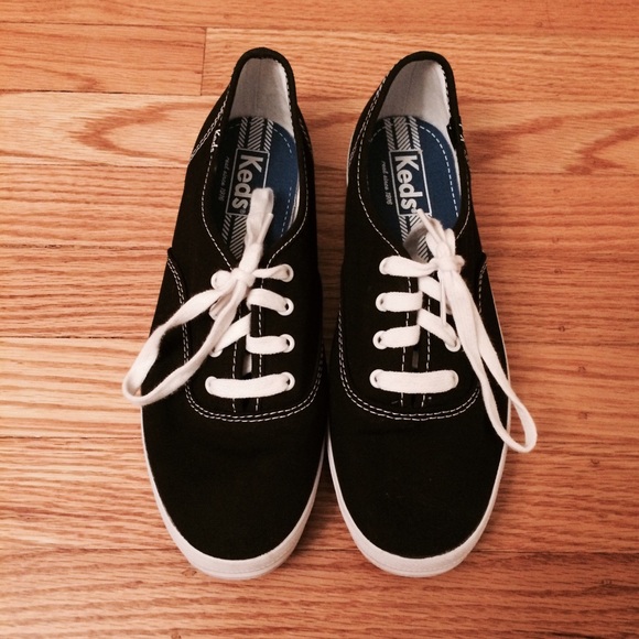 Black Keds