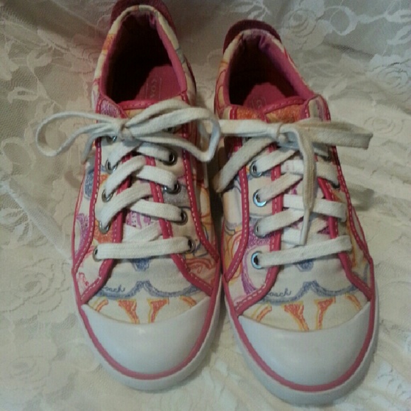 Coach Barrett Q675' Size 7.5 B