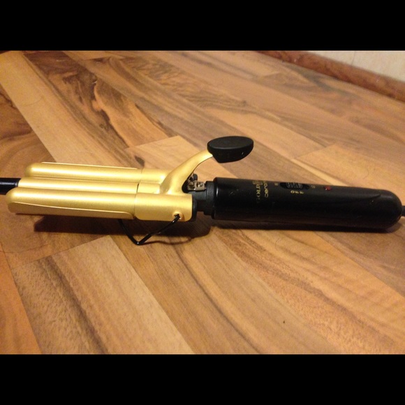 gold n hot waver iron