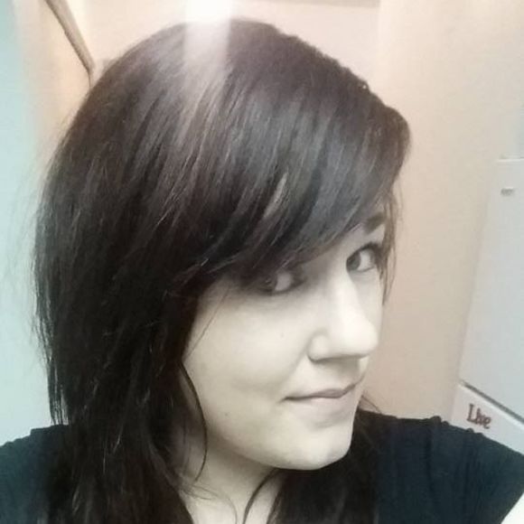 Meet your Posher, Pandora - Picture 1 of 1