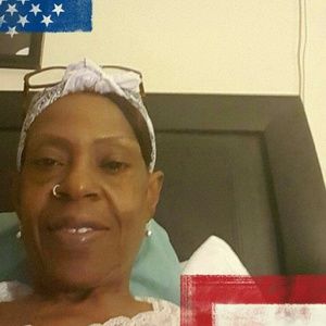 Meet your Posher, Cynthia