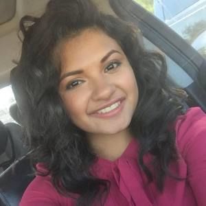 Meet your Posher, Yessi