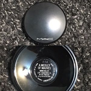 Mac mineralized eyeshadow quad