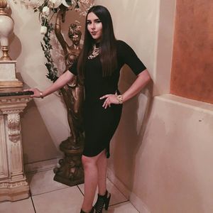 Meet your Posher, Mariela