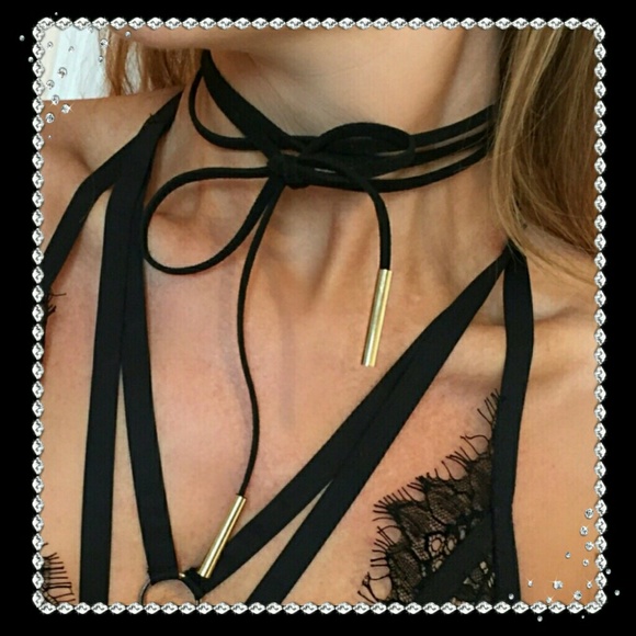 🍑Black Wrap Tie Up Choker!🍑 - Picture 4 of 5