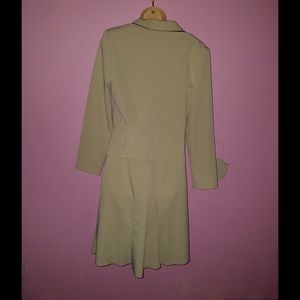 2 pieces, jacket and skirt in beige