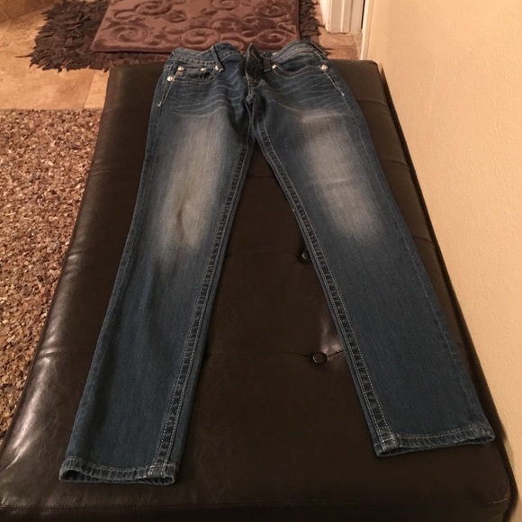 Miss Me Blue Jeans - Picture 1 of 4