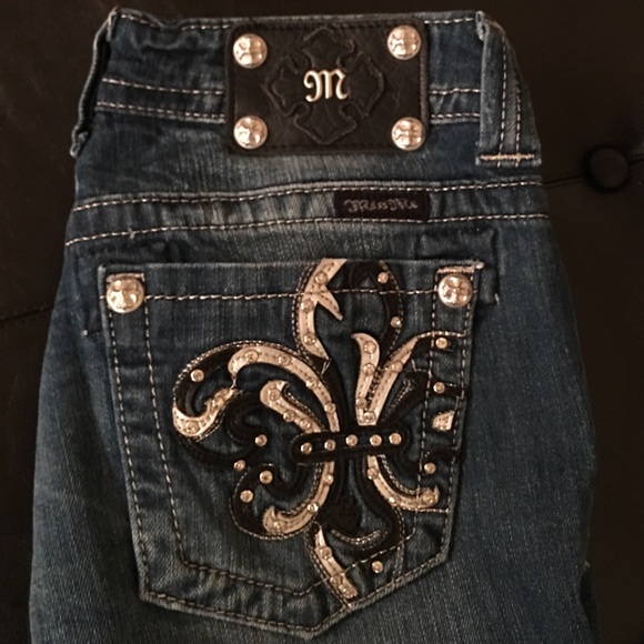 Miss Me Blue Jeans - Picture 4 of 4
