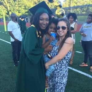 Meet your Posher, Demi