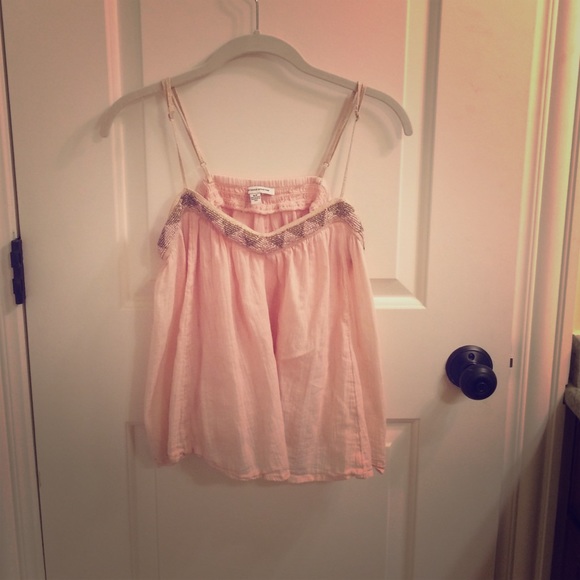 this is a pale pink American eagle tank top!