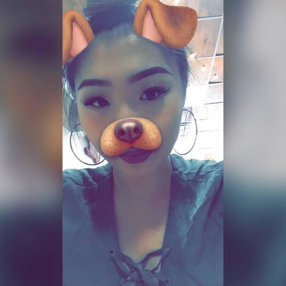 Meet your Posher, Yena