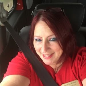 Meet your Posher, Robin