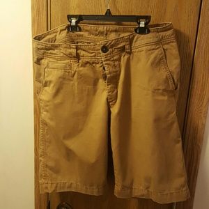 Label of Graded Goods by H&M Short sz. 32