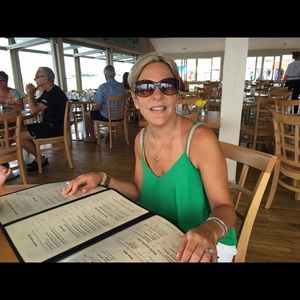 Meet your Posher, Maria