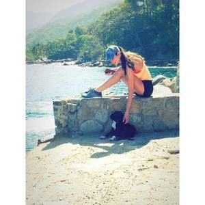 Meet your Posher, Katelyn