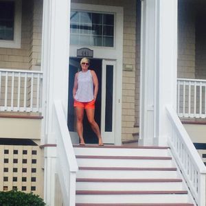 Meet your Posher, Amy