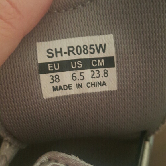 Shimano cycling shoes - Picture 3 of 3