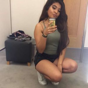 Meet your Posher, Jasmin