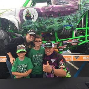 Meet your Posher, Tina