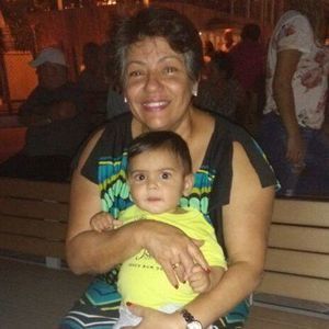 Meet your Posher, Ana maria