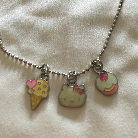 Hello Kitty and Friends Charm Necklace