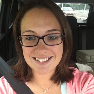 Meet your Posher, Daniella