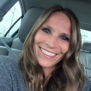 Meet your Posher, Jenn