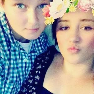 Meet your Posher, Sierra